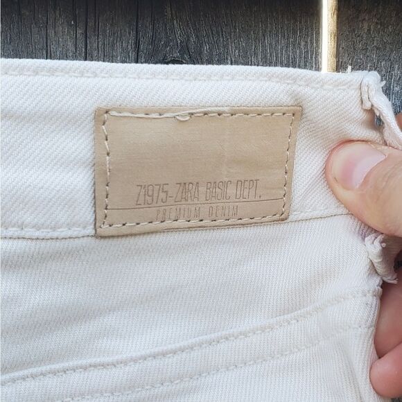 ZARA basic  denim ivory jeans - Picture 7 of 16